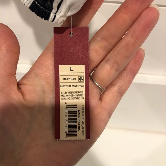 Merona Lightweight Blouse - Picture 2 of 5